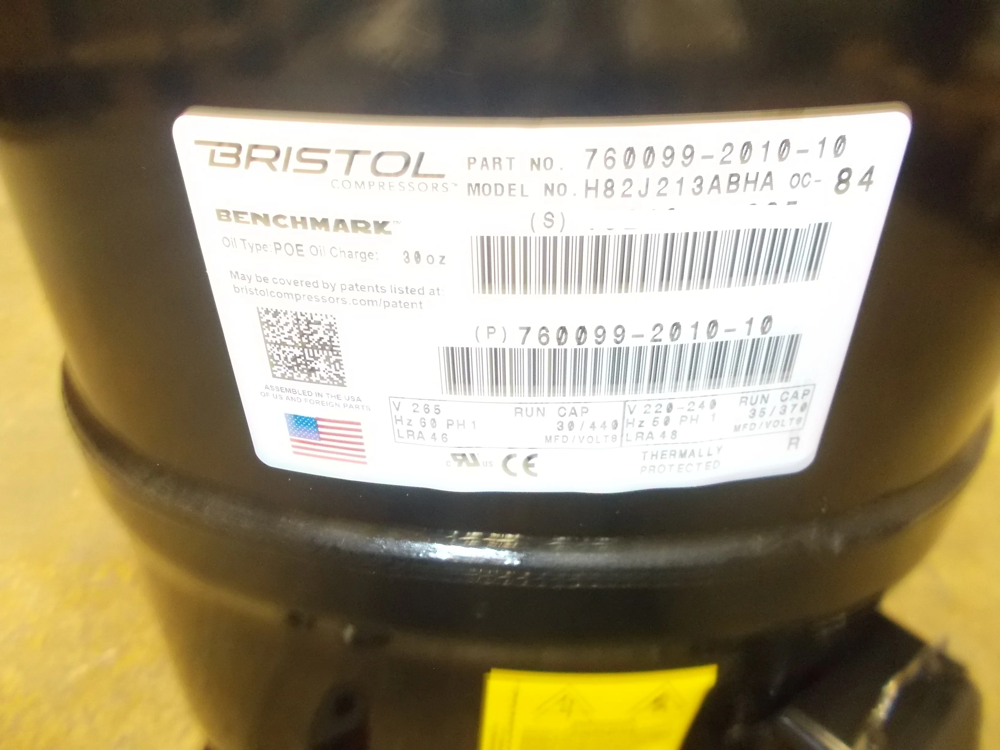 1-3/4 Ton AC/HP Benchmark Model Reciprocating Compressor, 220-240-265/60-50/1 R-410A - Image 4