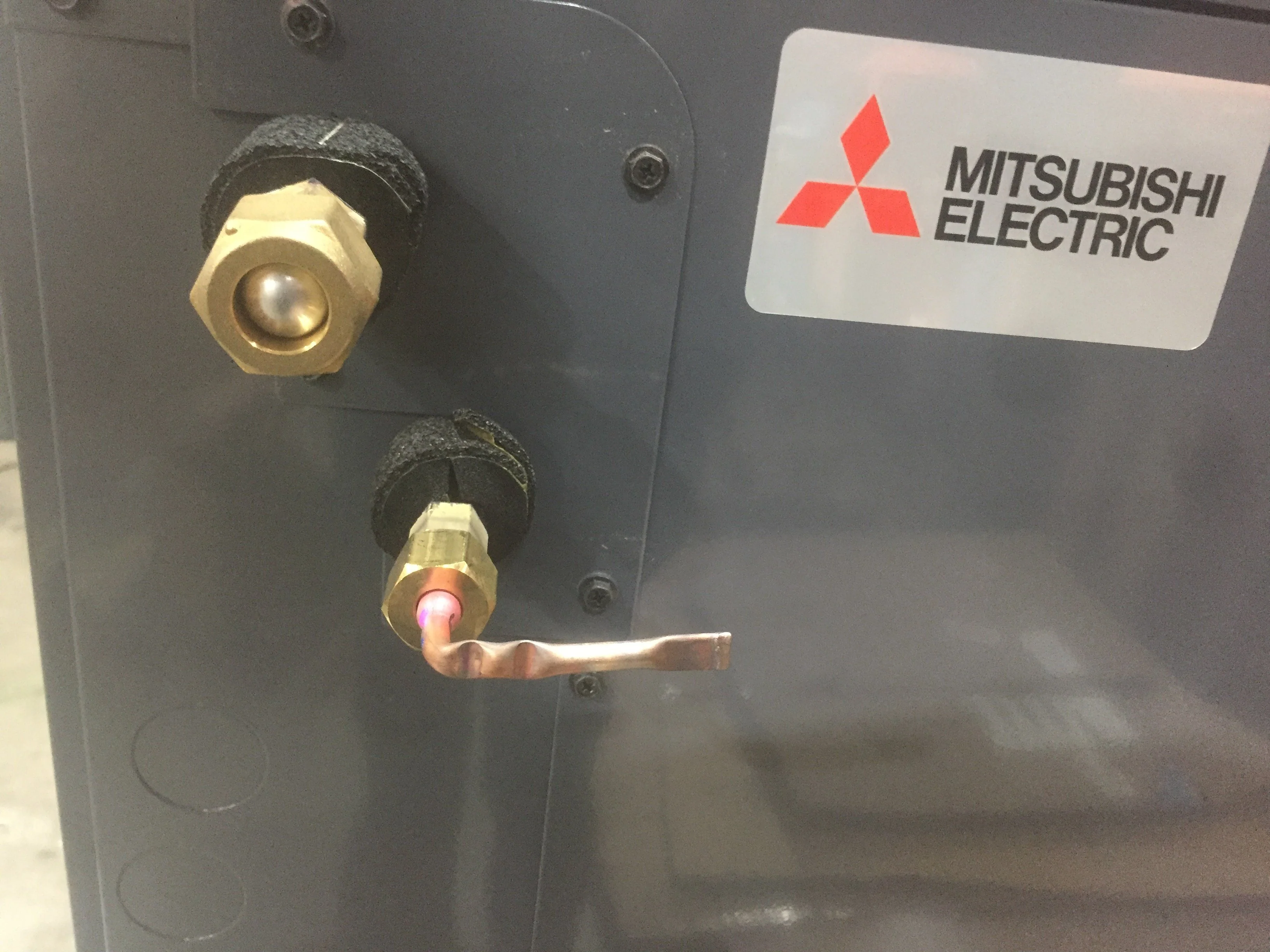 2 1/2 Ton AC/HP Multi Position Single Speed PSC Mini Split Air Handler 208-230/60/1 R-410A CFM 875 - Image 5