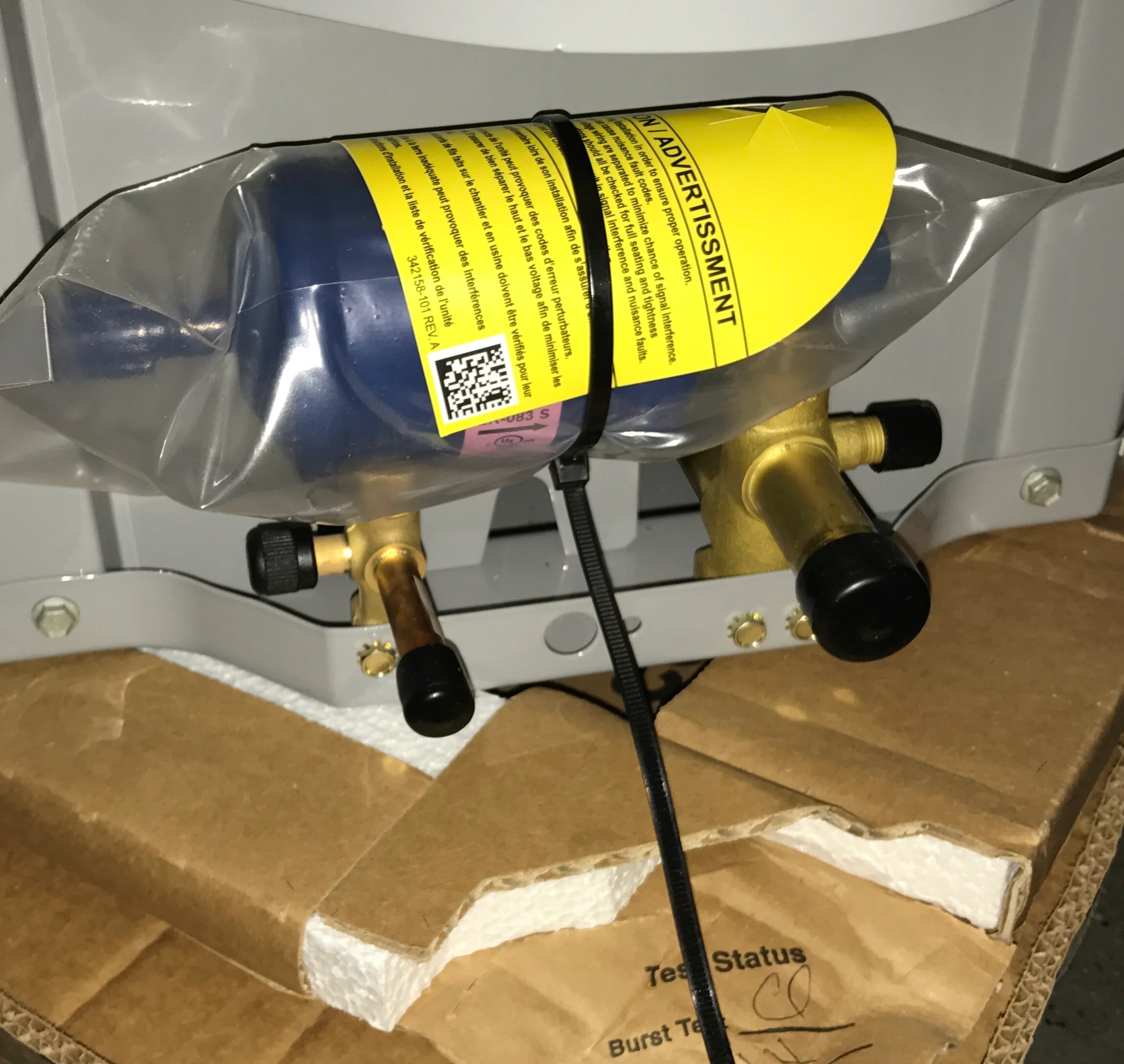 2 Ton 2 Stage Var Spd Split-System AC/W Observer Communicating Control System - Image 4