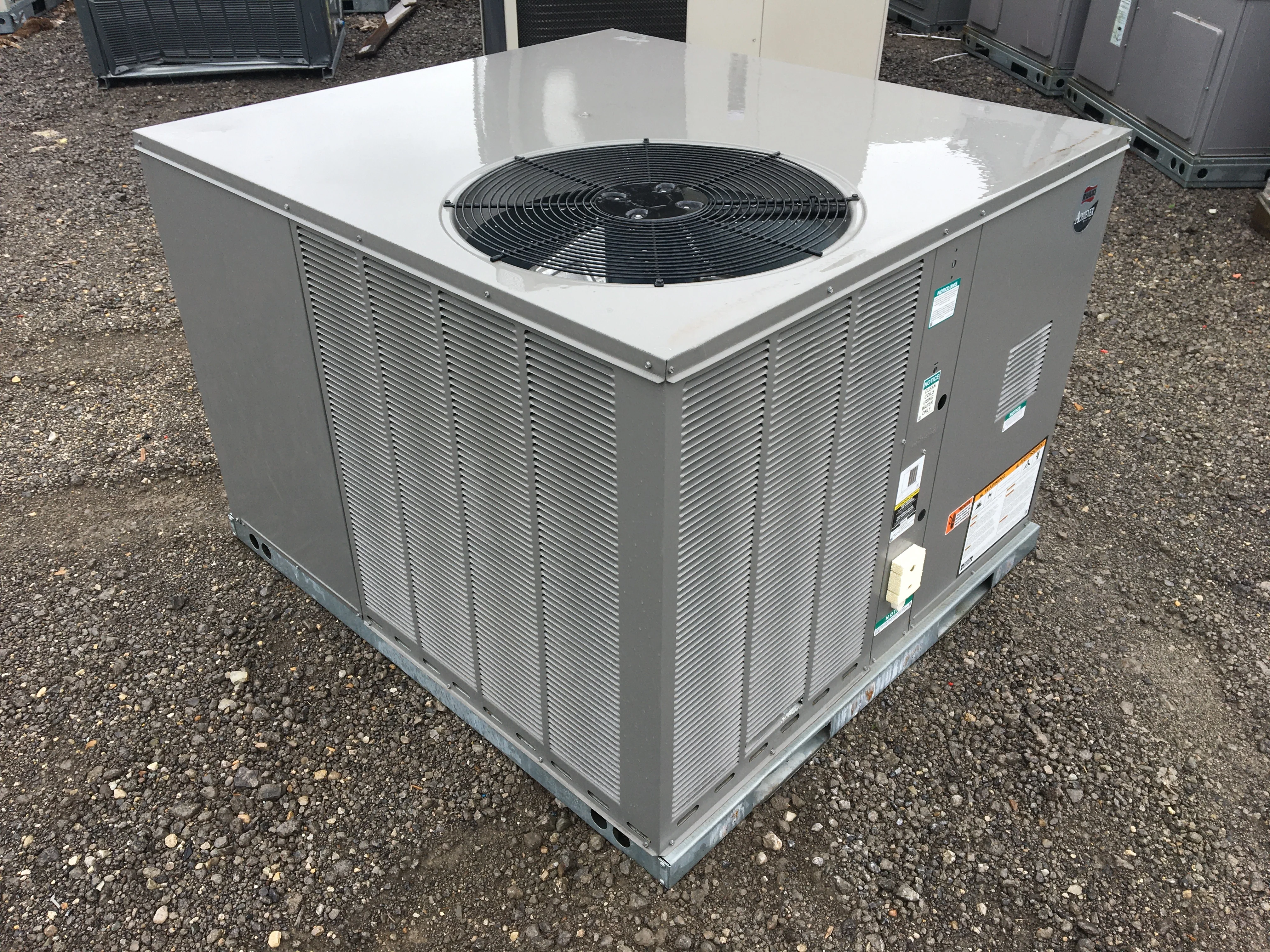 3 Ton Convertible Gas/Electric Package Unit, 13 SEER 460/60/3 R-410A - Image 8