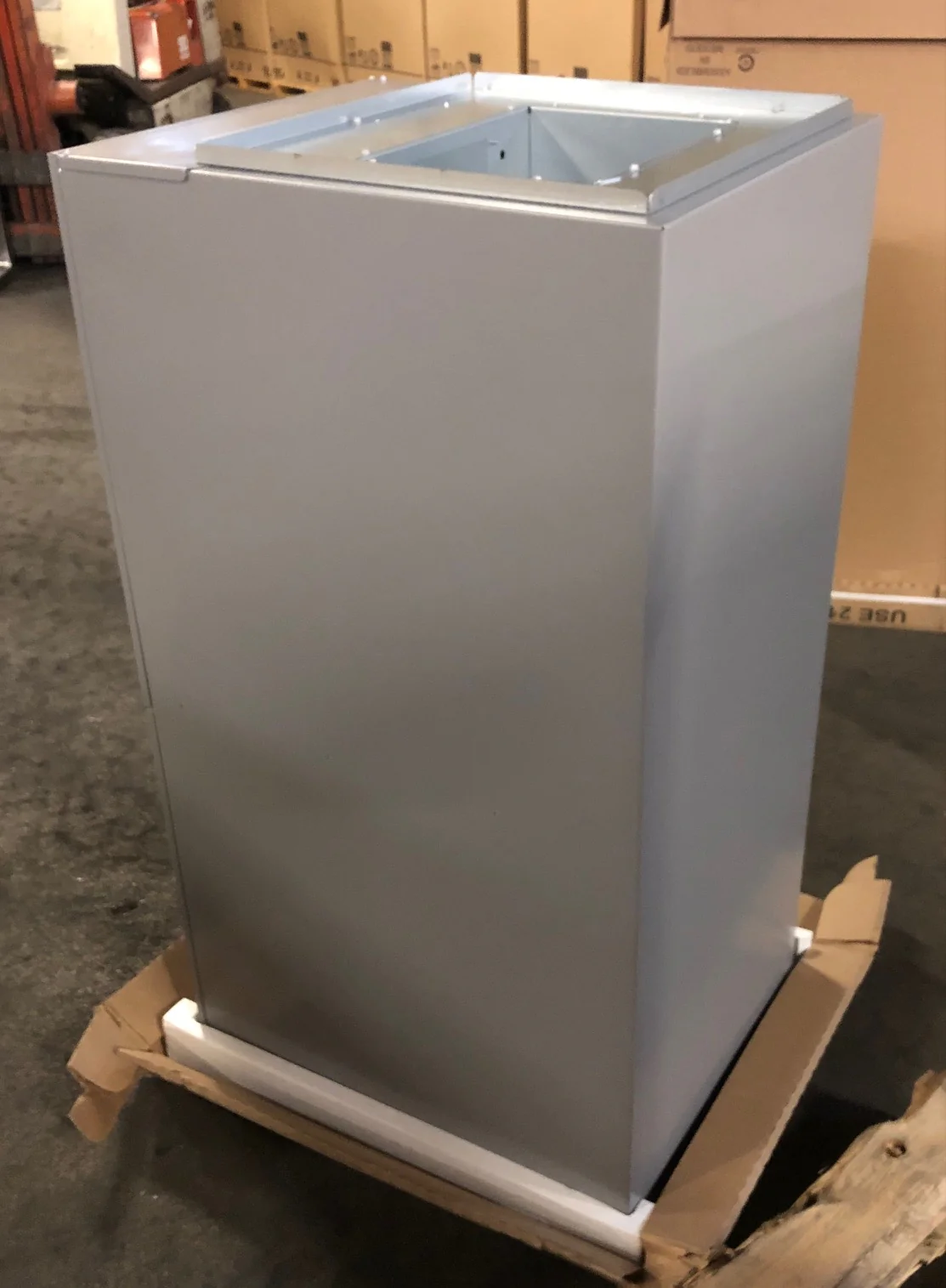 3.5 Ton AC/HP Const Torq Up/Horz Air Handler with 10Kw Heat Kit, 208-240/60/1 R-410A CFM:1600 - Image 3