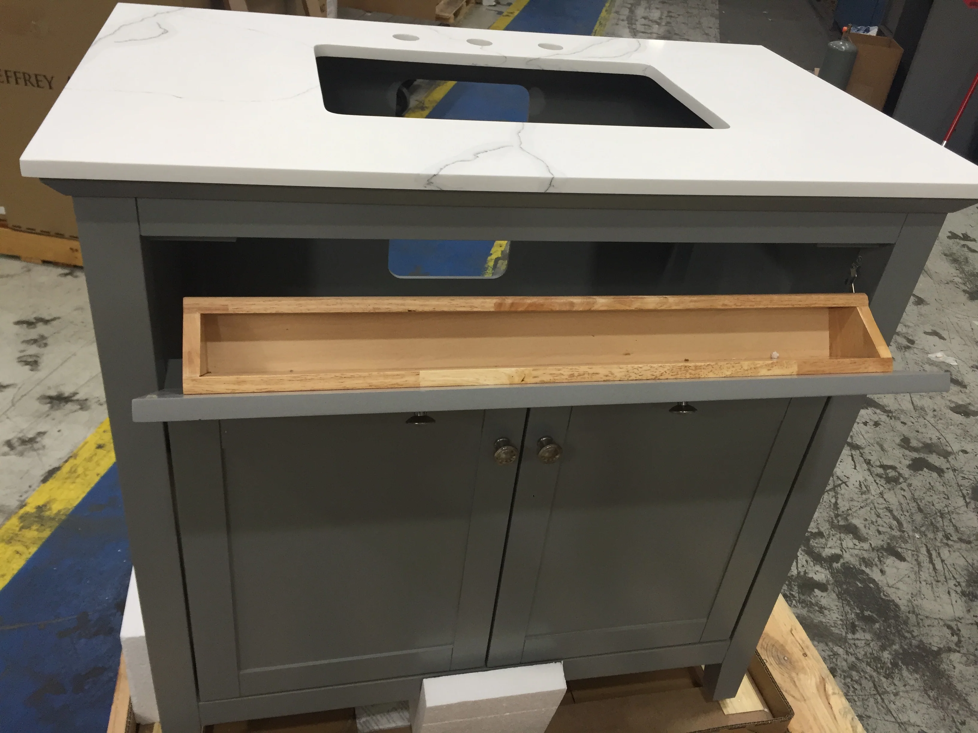 36 "Jeffrey Alexander" Series Vanity/Top/Sink Set; Grey" - Image 5