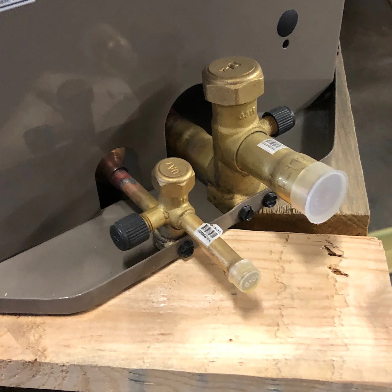 4 Ton LX Series Split-System Air Conditioner with Hard Start Kit - Image 4