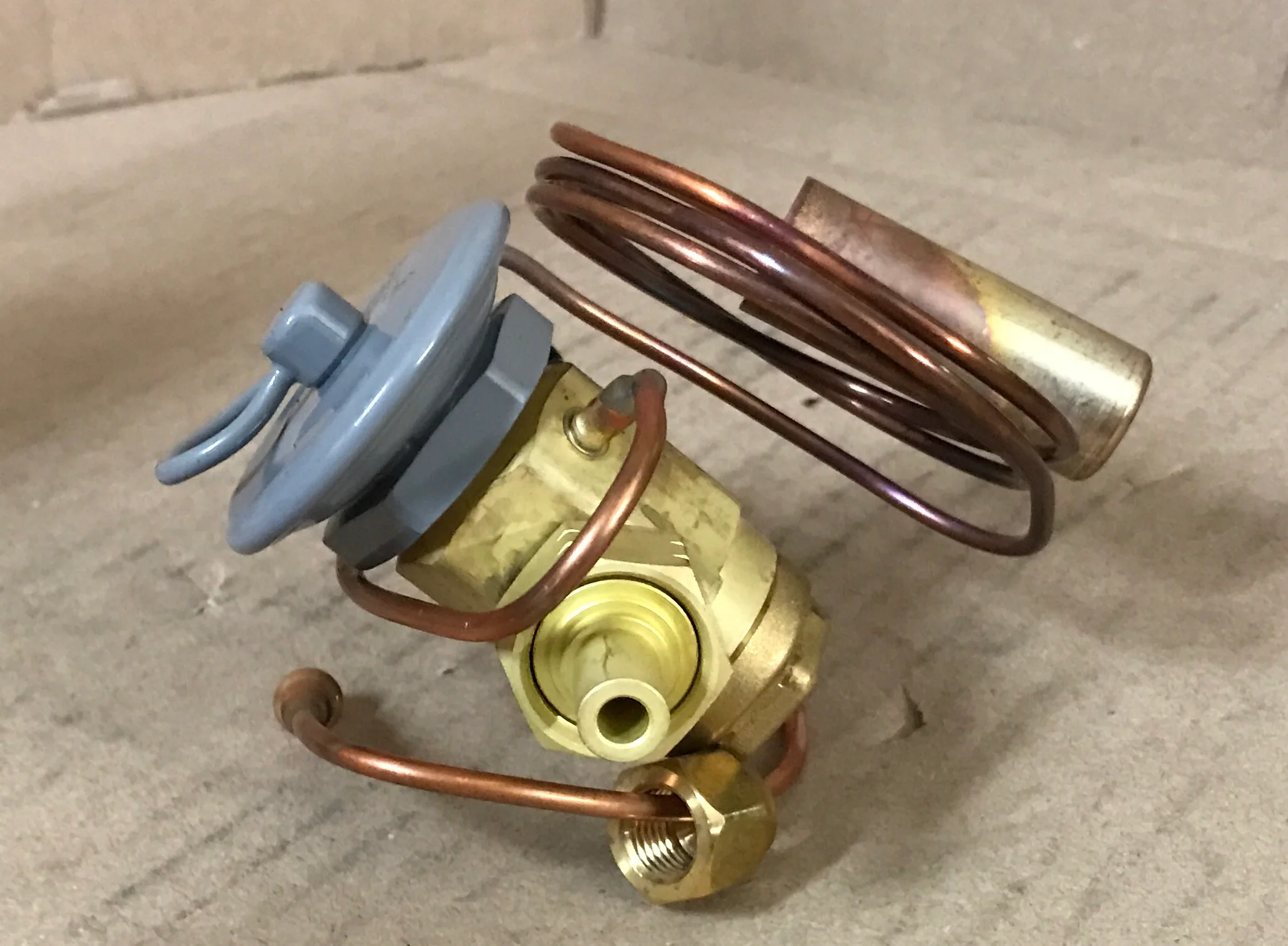 5 Ton Adjustable External Thermal Expansion Valve w/1/4"Sae External Bleed Port Equalizer R-410A - Image 7