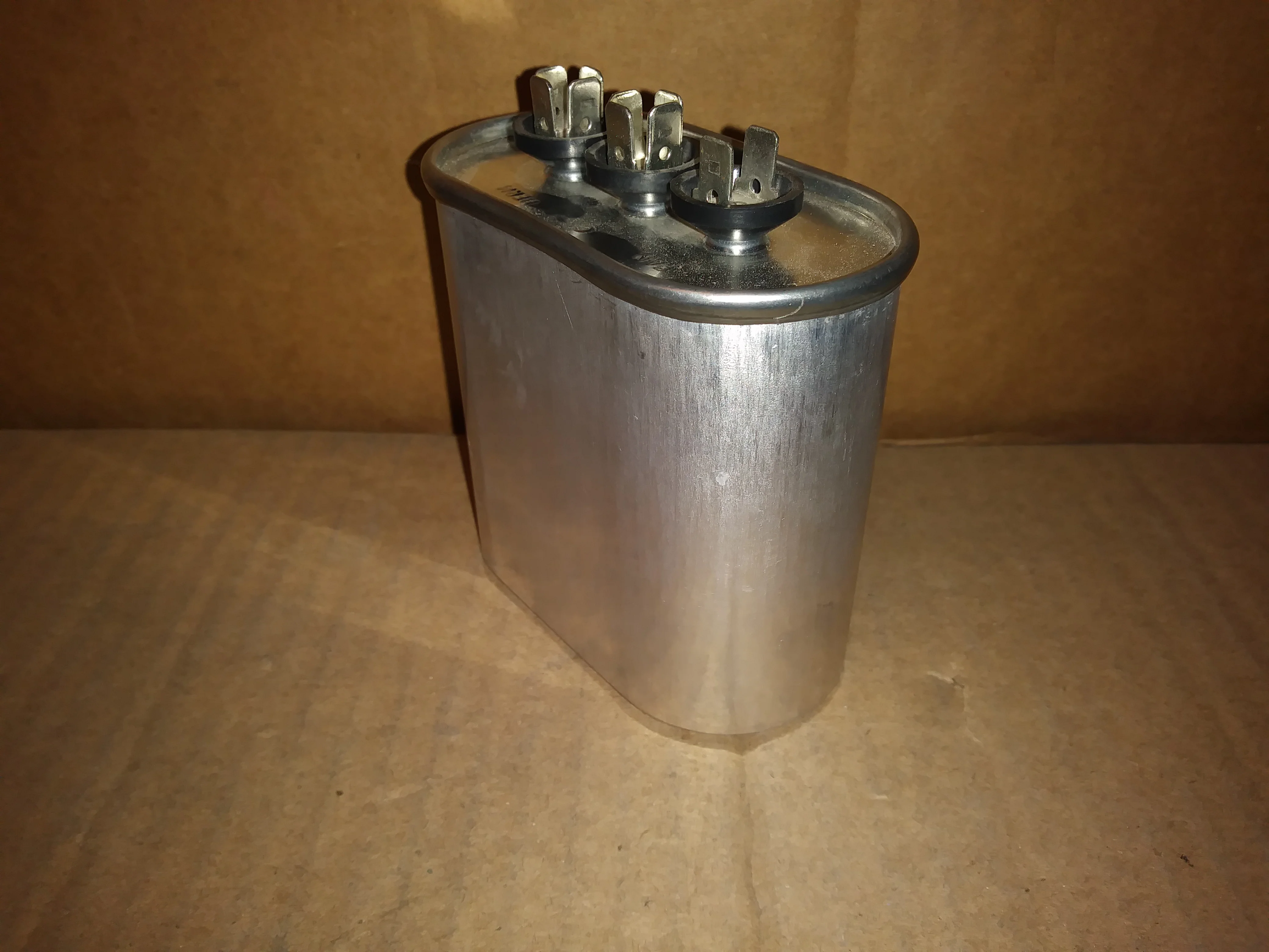 60+5UF  x 370VAC Oval Dual Run Capacitor - Image 3
