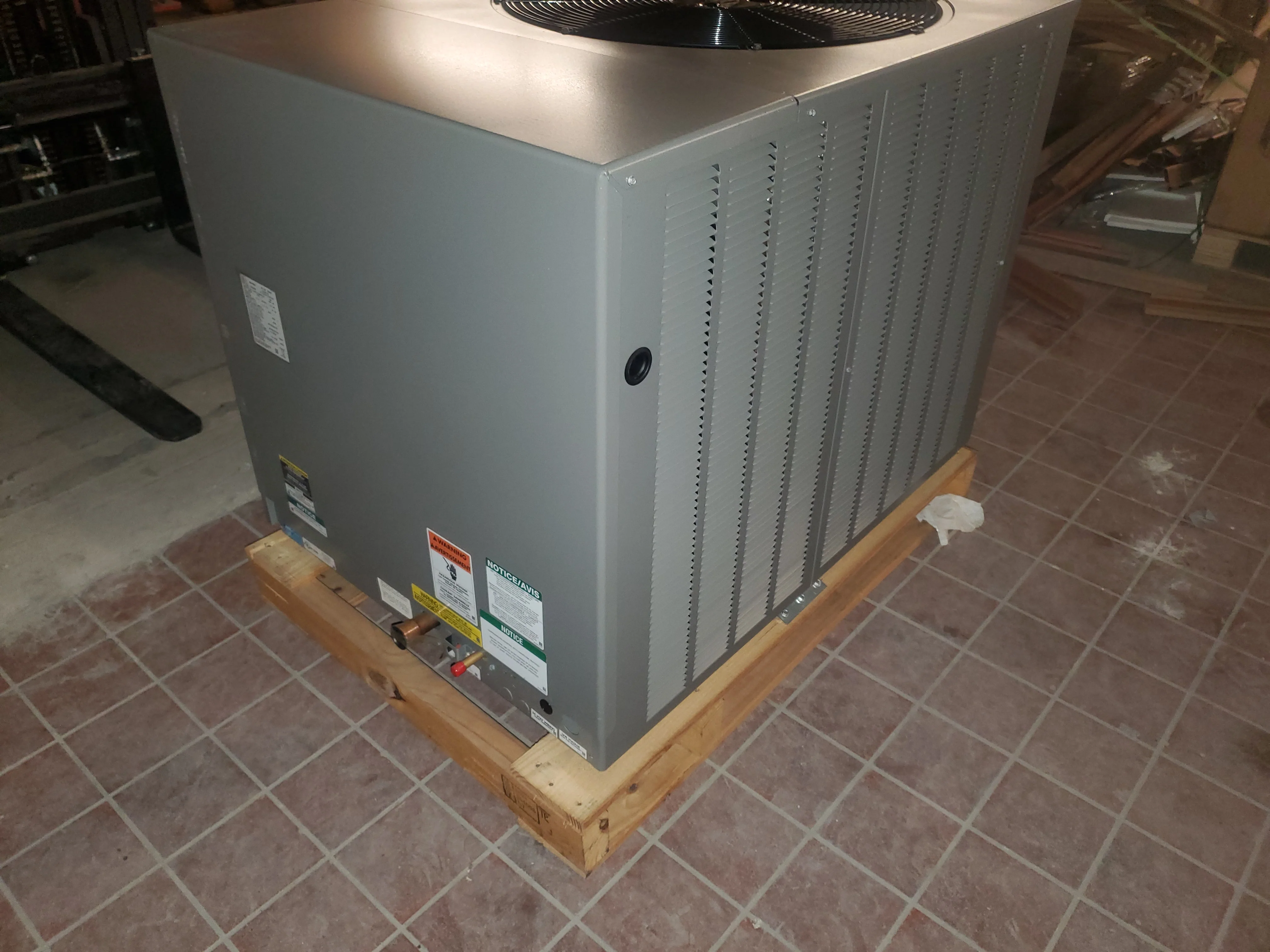 6.5 Ton High Efficiency Commercial" Split-System Air Conditioner - Image 4