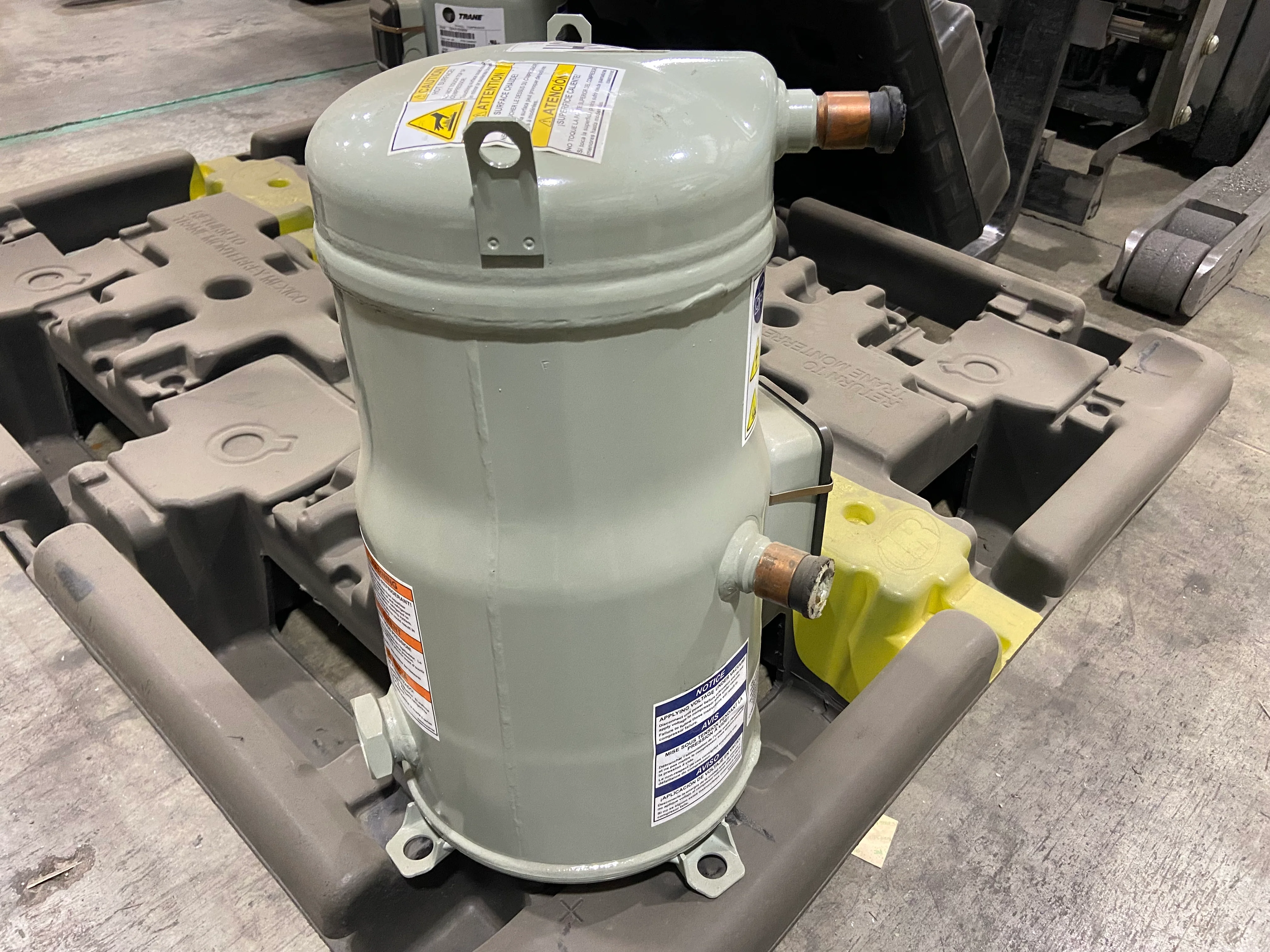 7-1/2 Ton AC/HP Scroll Compressor, 380/60/3 R-410A - Image 6