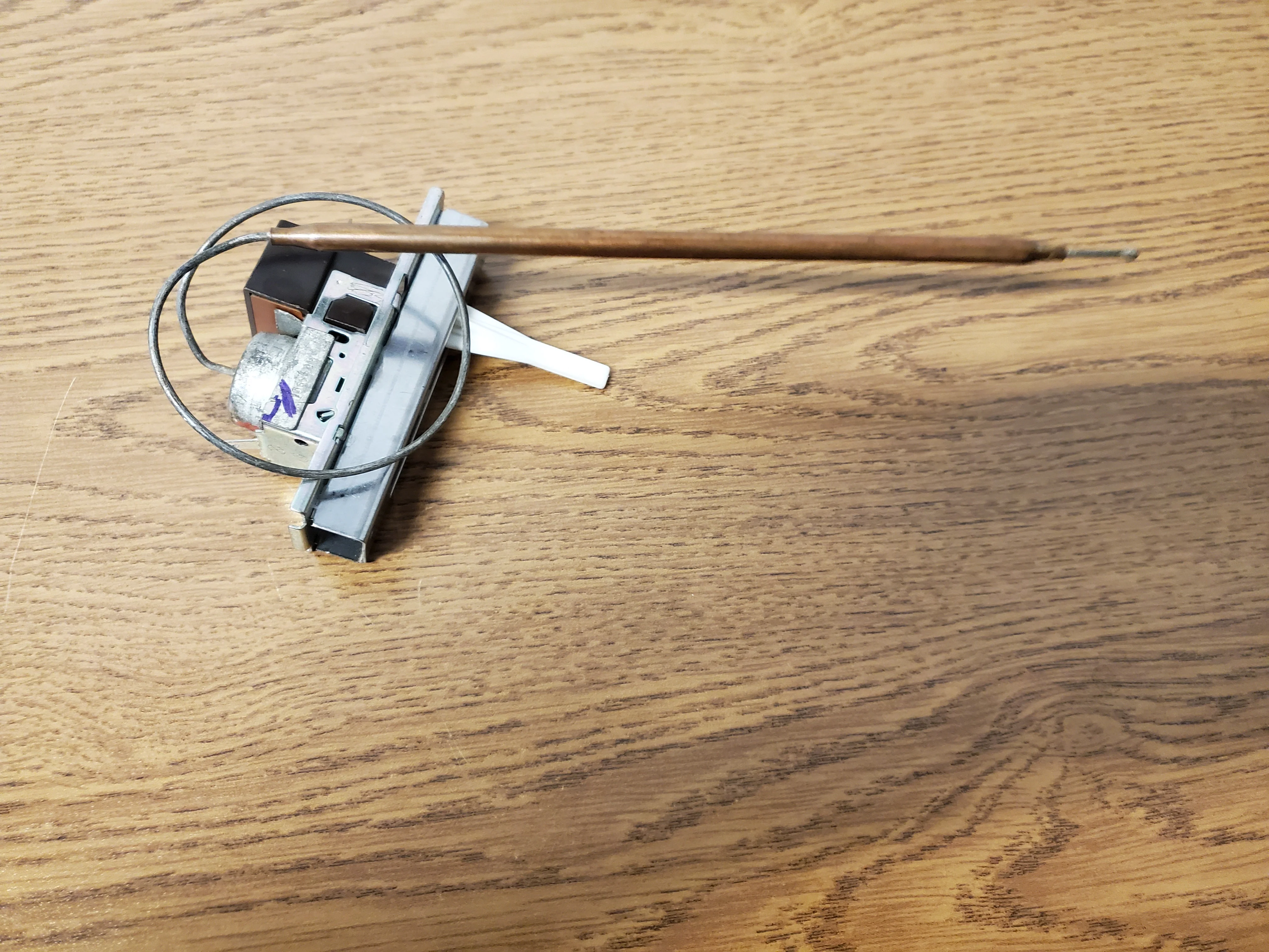 Thermostat 120/240V - Image 4